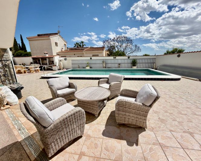 Image No.22-7 Bed Villa for sale
