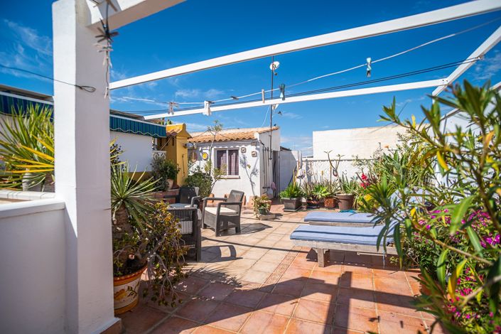 Image No.36-4 Bed Apartment for sale