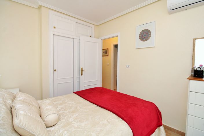 Image No.15-2 Bed Bungalow for sale