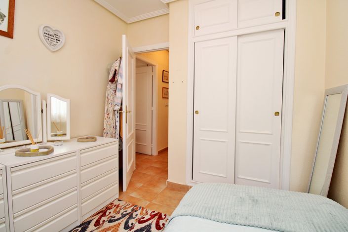 Image No.18-2 Bed Bungalow for sale