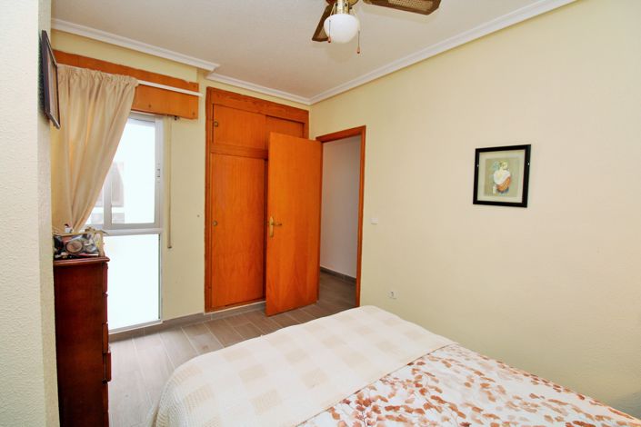 Image No.12-2 Bed Apartment for sale