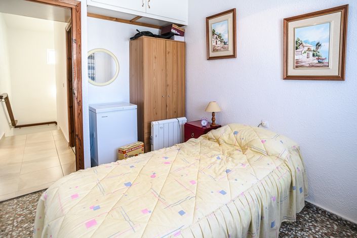 Image No.20-3 Bed Apartment for sale