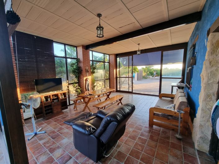 Image No.2-1 Bed House for sale