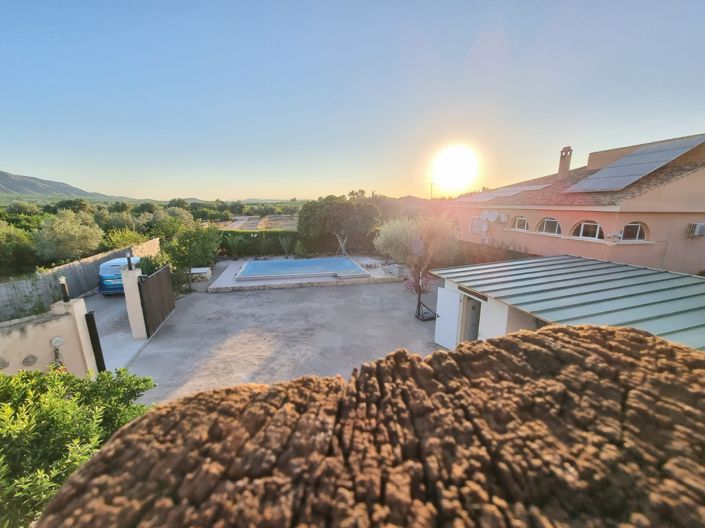 Image No.20-1 Bed House for sale