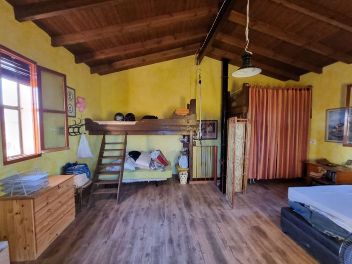 Image No.3-1 Bed House for sale
