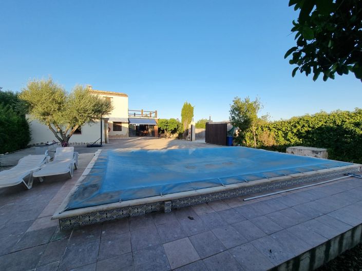 Image No.8-1 Bed House for sale