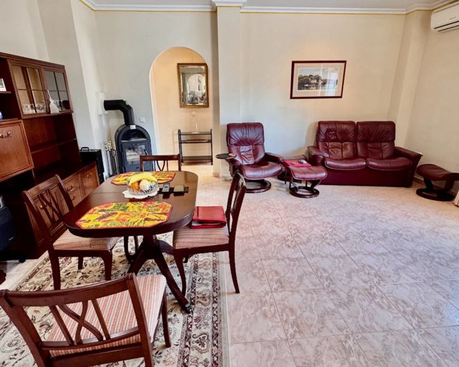 Image No.3-5 Bed Villa for sale
