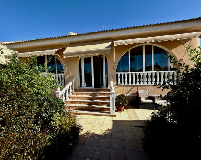 Image No.2-Villa de 3 chambres à vendre à Ciudad Quesada