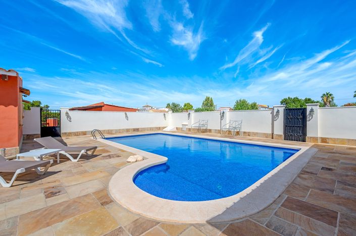 Image No.47-6 Bed Finca for sale
