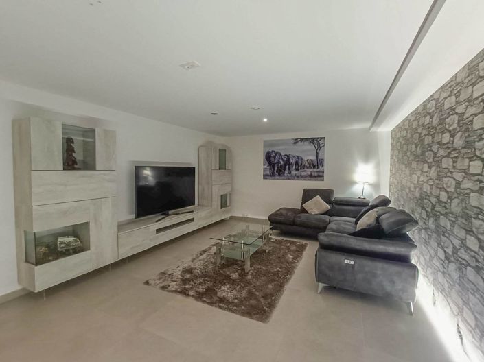 Image No.16-5 Bed Villa for sale