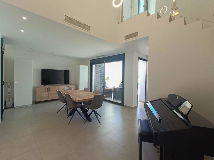 Image No.4-5 Bed Villa for sale