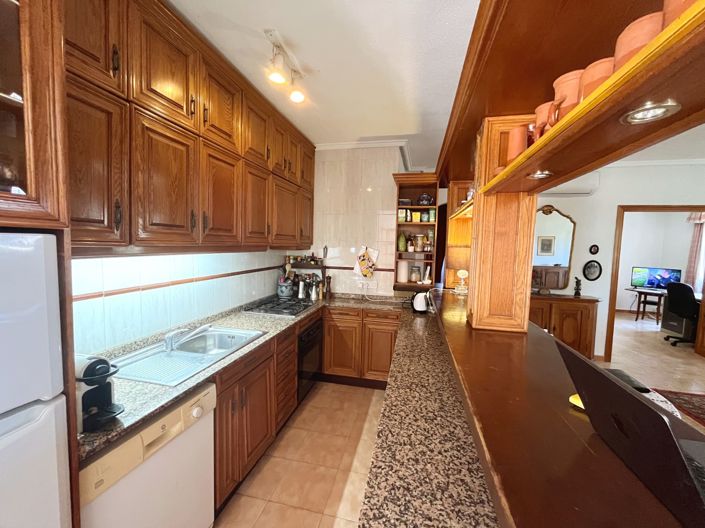 Image No.11-4 Bed Villa for sale