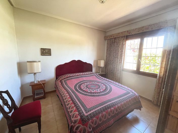 Image No.14-4 Bed Villa for sale