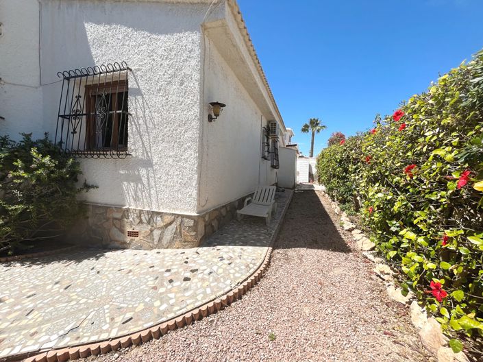 Image No.28-4 Bed Villa for sale