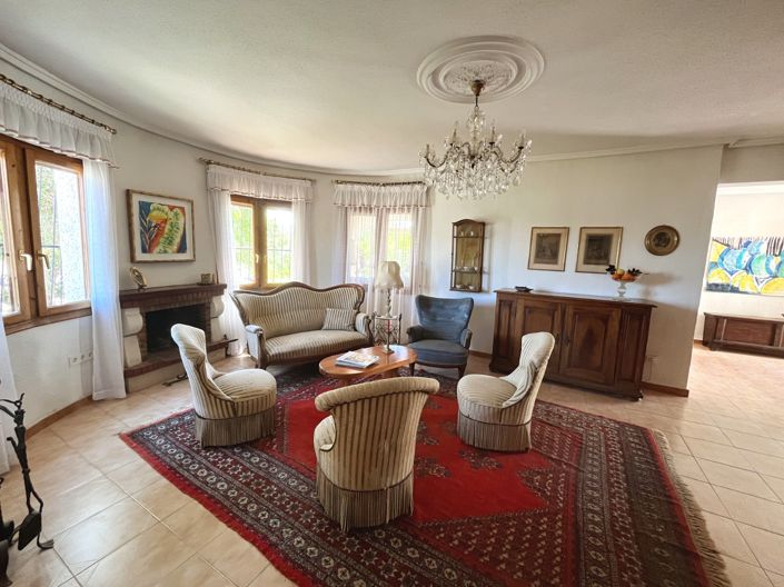 Image No.9-4 Bed Villa for sale