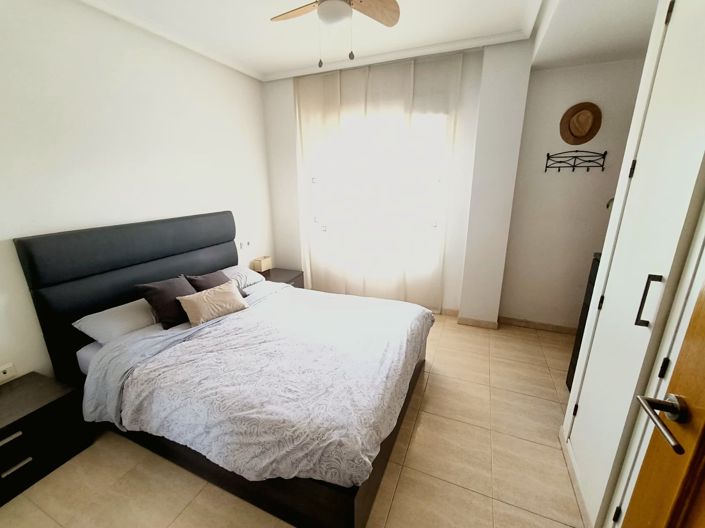 Image No.8-2 Bed Apartment for sale