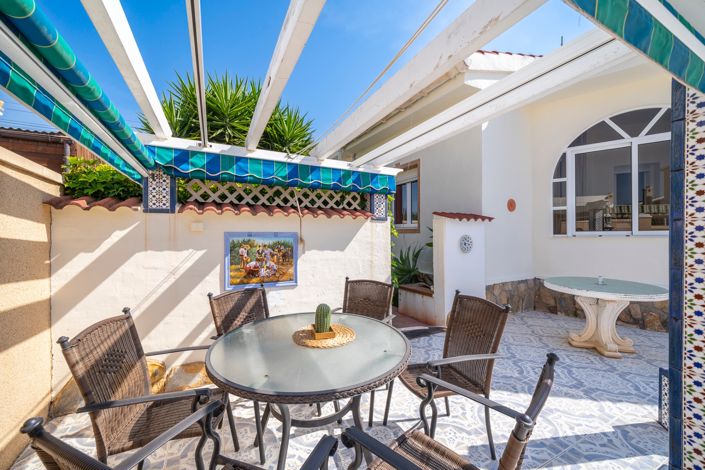 Image No.35-3 Bed Villa for sale