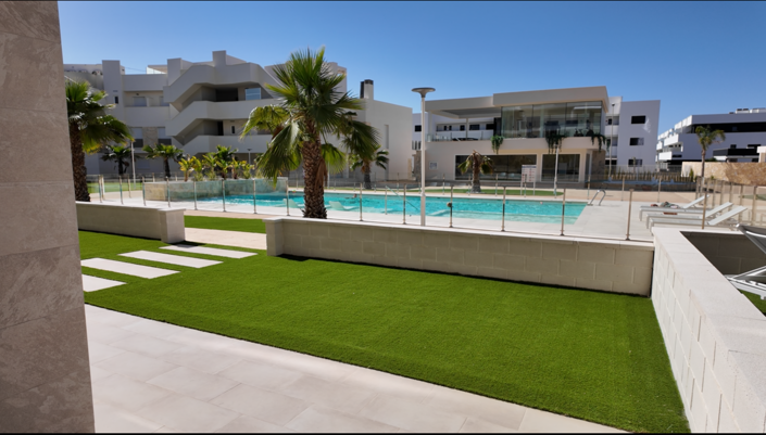 Image No.25-2 Bed Apartment for sale