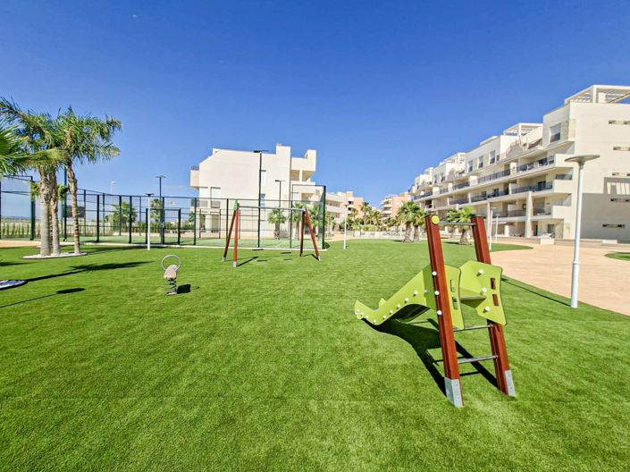 Image No.34-2 Bed Apartment for sale