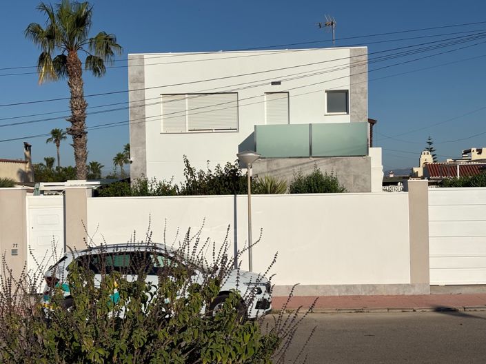 Image No.3-2 Bed Villa for sale