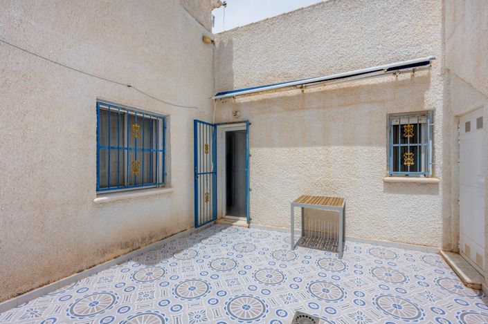 Image No.29-3 Bed Villa for sale