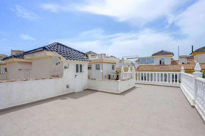 Image No.32-3 Bed Villa for sale