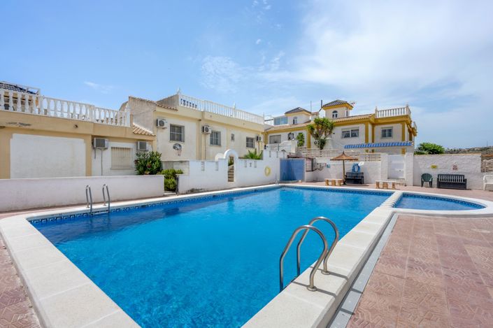 Image No.42-3 Bed Villa for sale