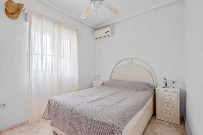 Image No.8-3 Bed Villa for sale