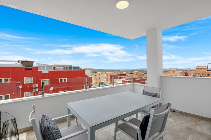 Image No.22-2 Bed Apartment for sale