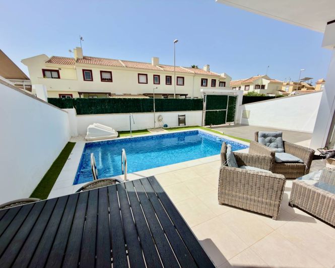 Image No.13-3 Bed Villa for sale