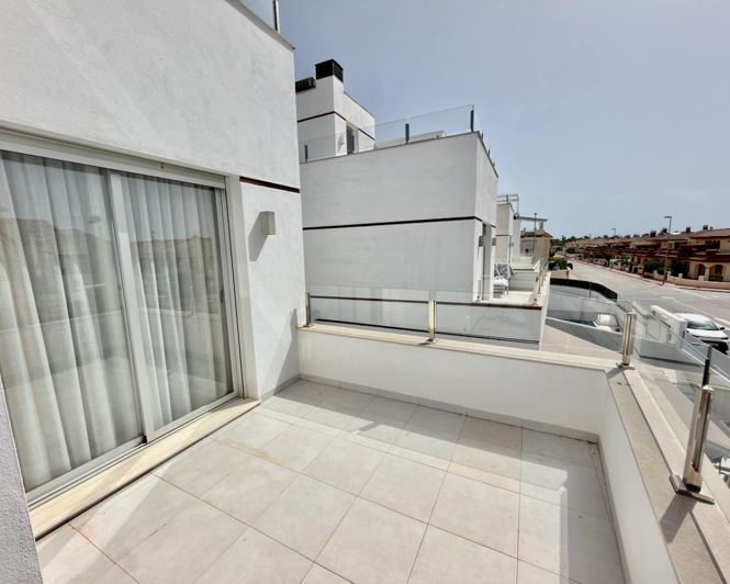 Image No.21-3 Bed Villa for sale