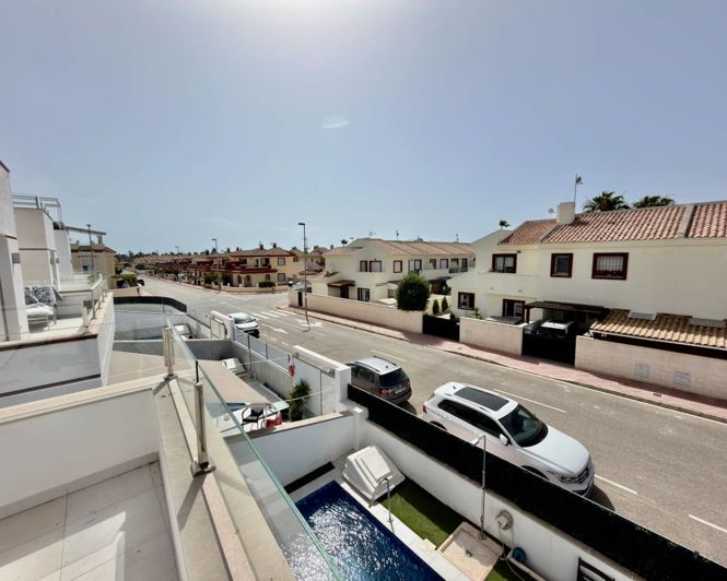 Image No.22-3 Bed Villa for sale