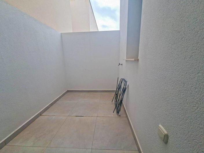 Image No.11-4 Bed Villa for sale