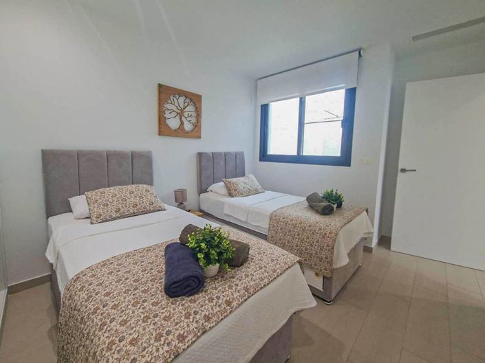 Image No.22-4 Bed Villa for sale