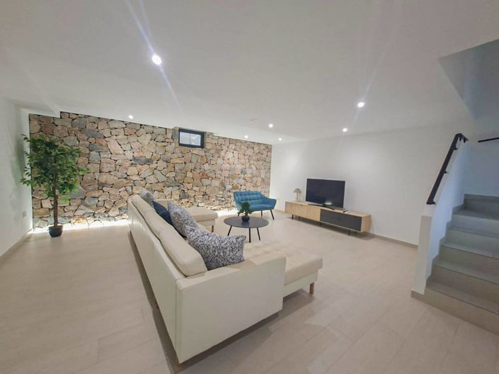 Image No.33-4 Bed Villa for sale