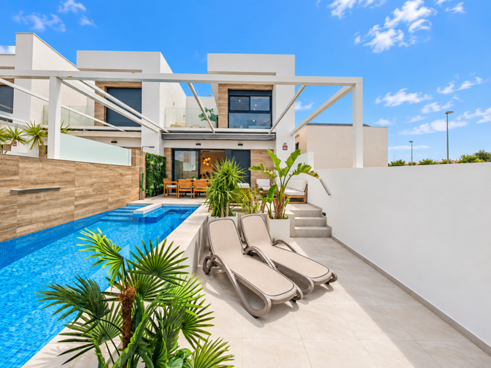 Image No.40-4 Bed Villa for sale