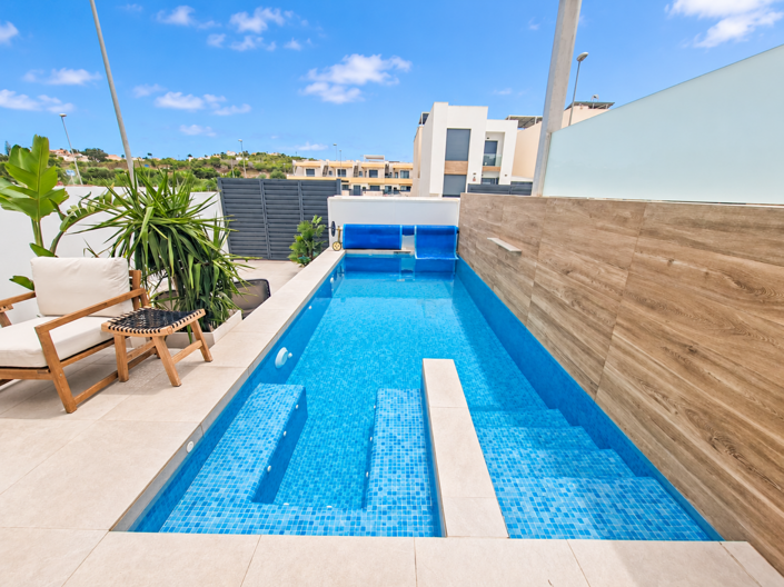 Image No.9-4 Bed Villa for sale