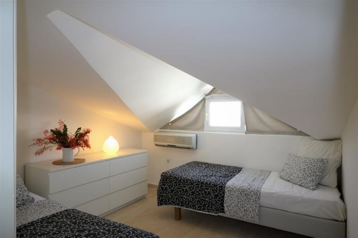 Image No.25-4 Bed Apartment for sale