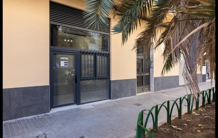 Image No.13-5 Bed Hotel for sale