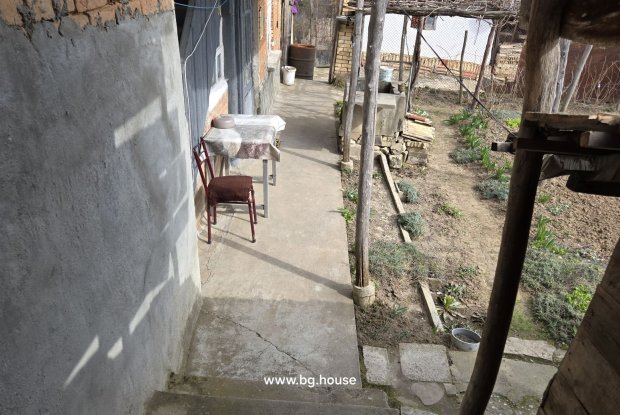 Image No.13-3 Bed House for sale