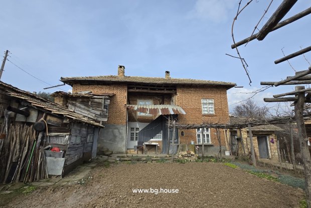 Image No.20-3 Bed House for sale
