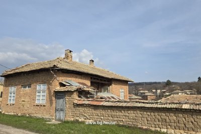 Bulgarian house for sale in rural village Osikovo (4)