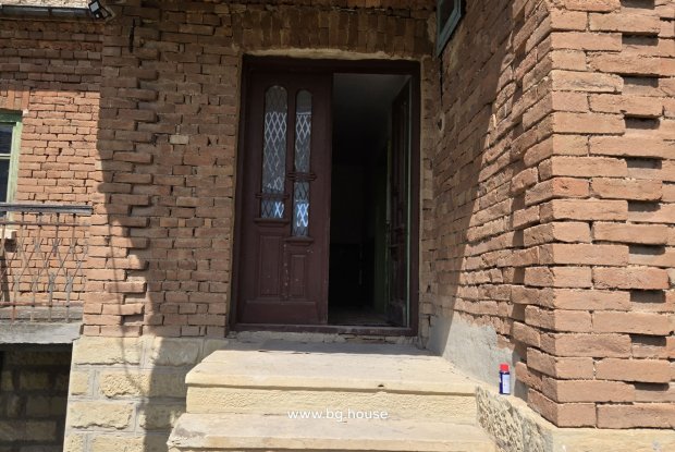 Image No.17-3 Bed House for sale