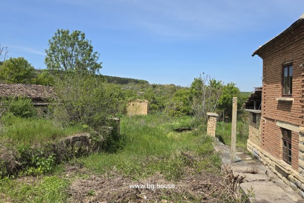Image No.7-3 Bed House for sale