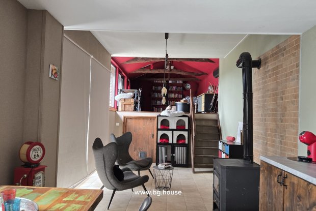 Image No.4-2 Bed House for sale