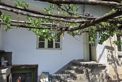 1 - Popovo, House