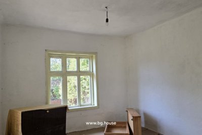 Bulgarian house for sale in village Drinovo (12)