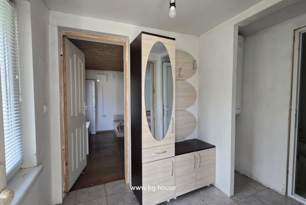 Image No.11-2 Bed House for sale