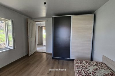 Bulgarian house for sale in village Zvezda (42)