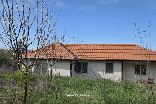 Image No.24-2 Bed House for sale